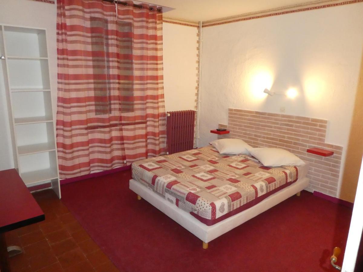 Etanit ! Beziers Plein Centre - 1Mn Du Bus, De La Gare Du Train Et Liaison Aeroport -Chambres Climatisees -Spacieuses Amenagees Pour Singles, Couple, Et Ou Familles -Parking A Velos -Consigne Exterior photo